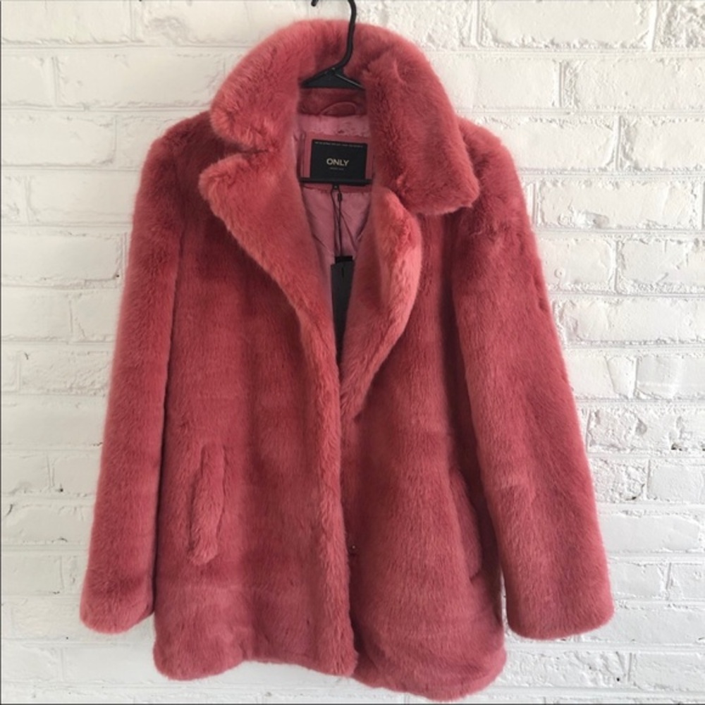 NWT ASOS Only Brand Faux Fur Jacket Size Medium